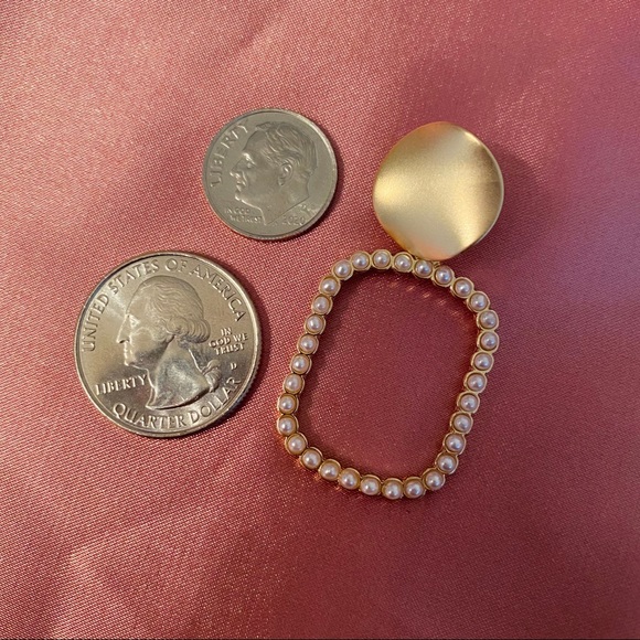 💙Gold rectangle pearl earrings - Picture 5 of 6